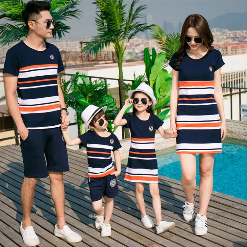 Mini Fashion™ - Fun For The Family - Striped Family Set