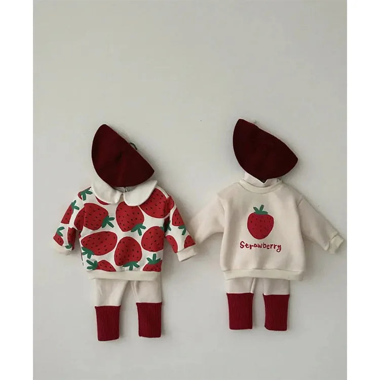 Mini Fashion™ - Strawberry Sweater