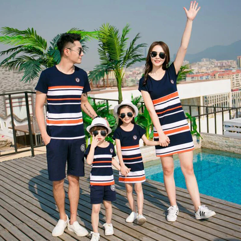 Mini Fashion™ - Fun For The Family - Striped Family Set