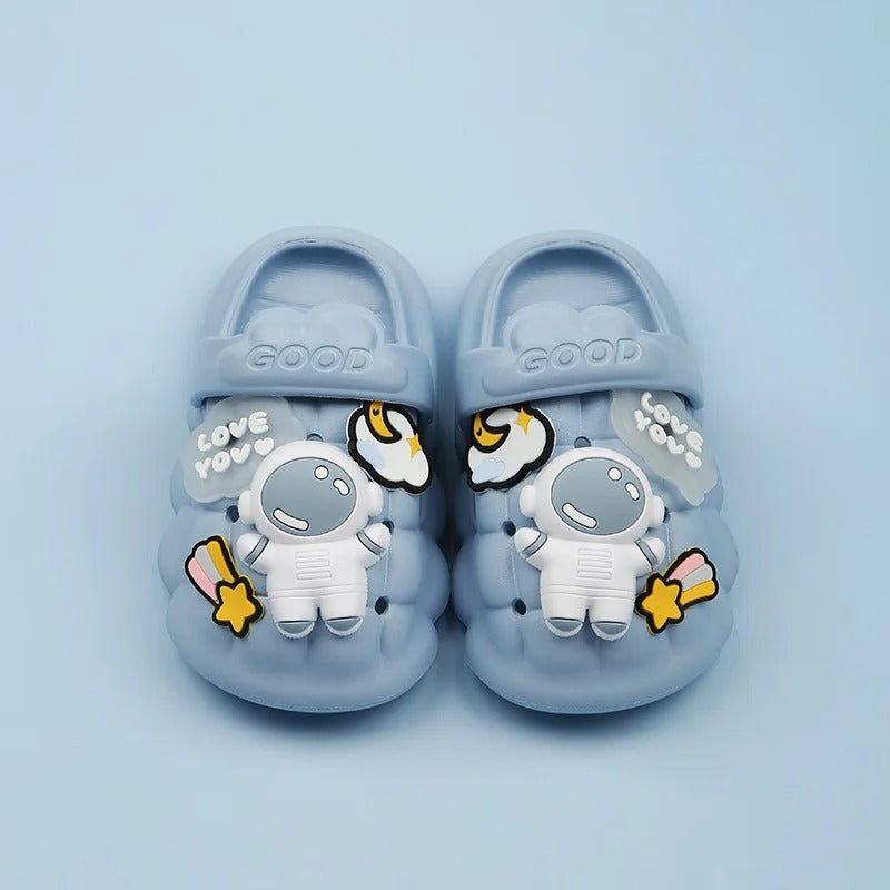 Mini Fashion™ - Fun Astronaut Design - Kids Slippers