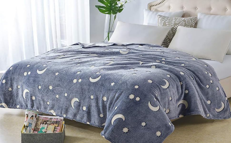 Glow In The Dark Blanket™ - Glittering dreams - Glow in the dark blanket