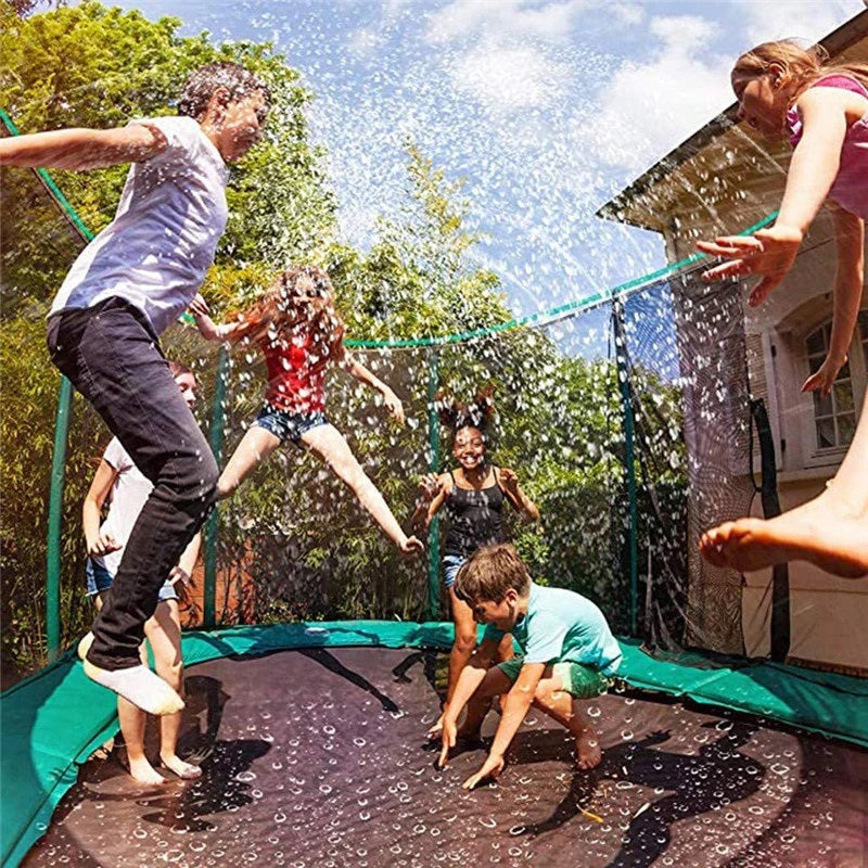 Trampoline Sprinklers™ - Water trampolining - Water sprinkler